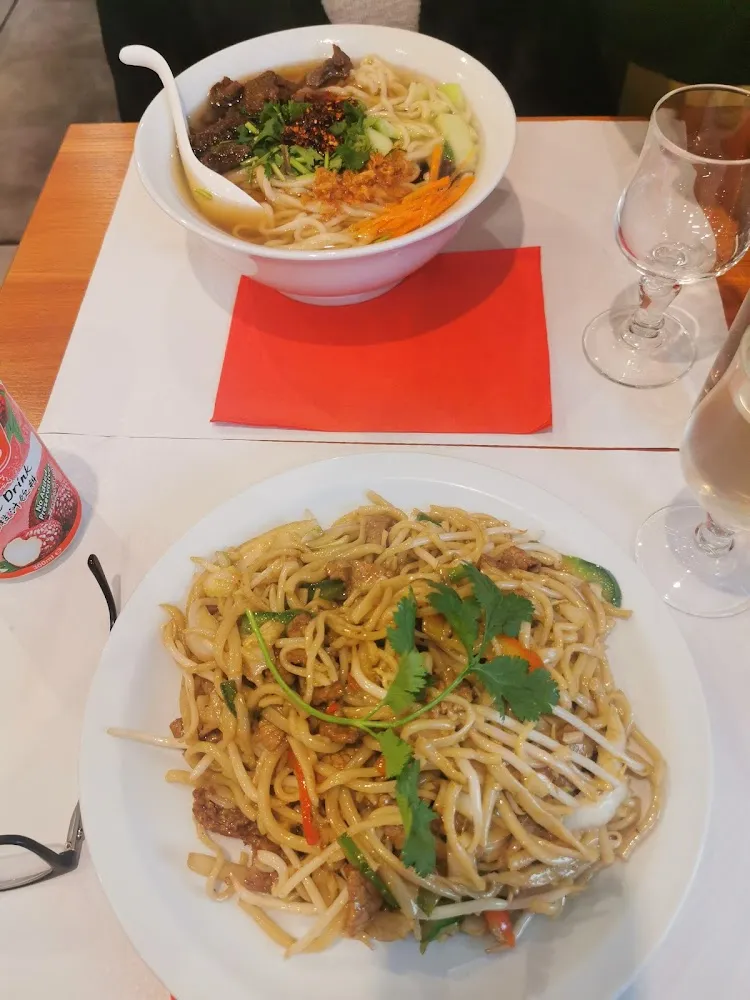 Nouilles Sautées Au Boeuf